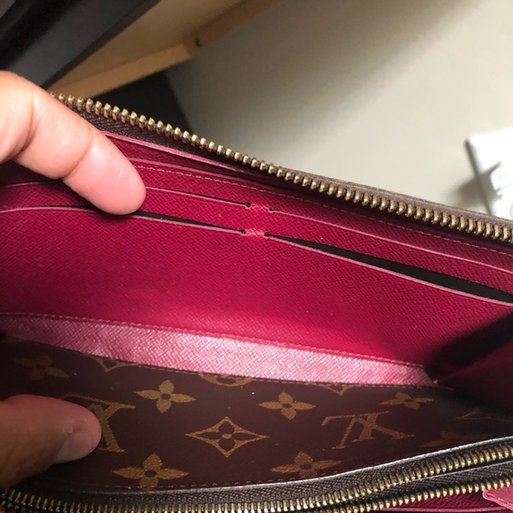 wallet - Picture 6 of 8